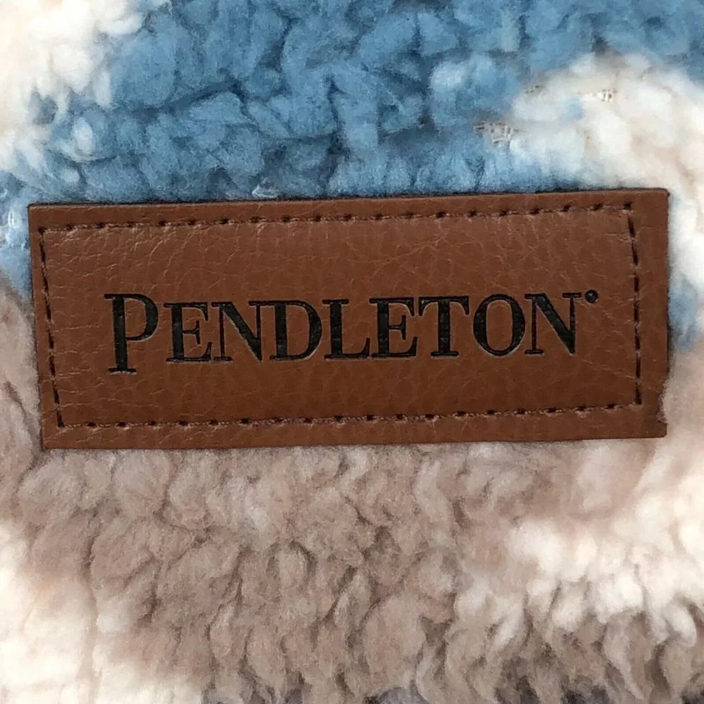 Pendleton Sherpa Fleece Blanket King White S Multi New 112 X 92 Inches New - Picture 11 of 11